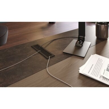 Įvadas laidams metalinis su šepetėliu MERIDA 51x180 mm, juodas Įvadas laidams metalinis su šepetėliu MERIDA 51x180 mm, juodas