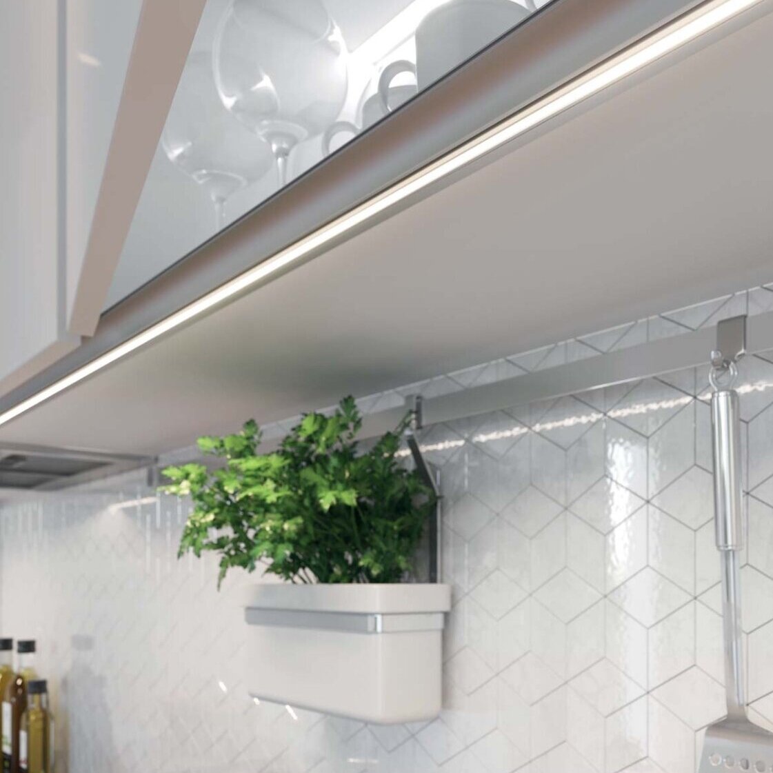 LED GLAX profilis lentynai 18mm, L-2 m 4