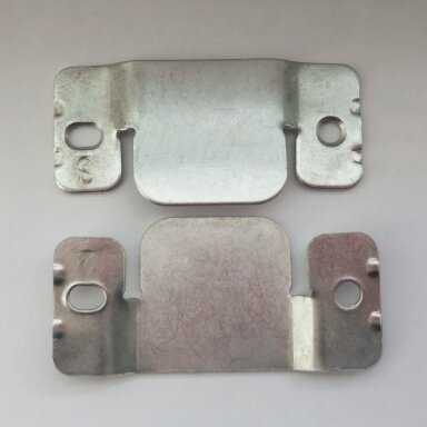 Metalinė baldinė jungtis 46/96 mm Metalinė baldinė jungtis 46/96 mm