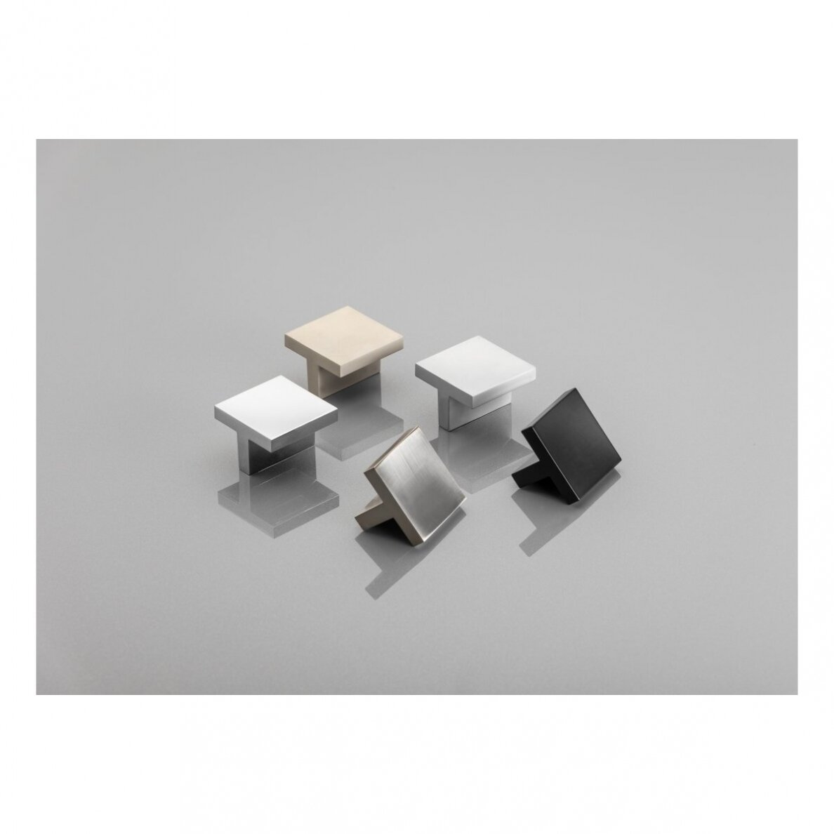 Rankenėlė UZ40 40x40 mm 3 Rankenėlė UZ40 40x40 mm 3